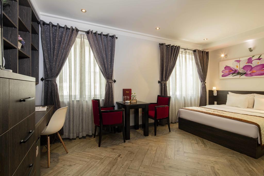 Vien Dong Hotel 2 Хошимин Екстериор снимка